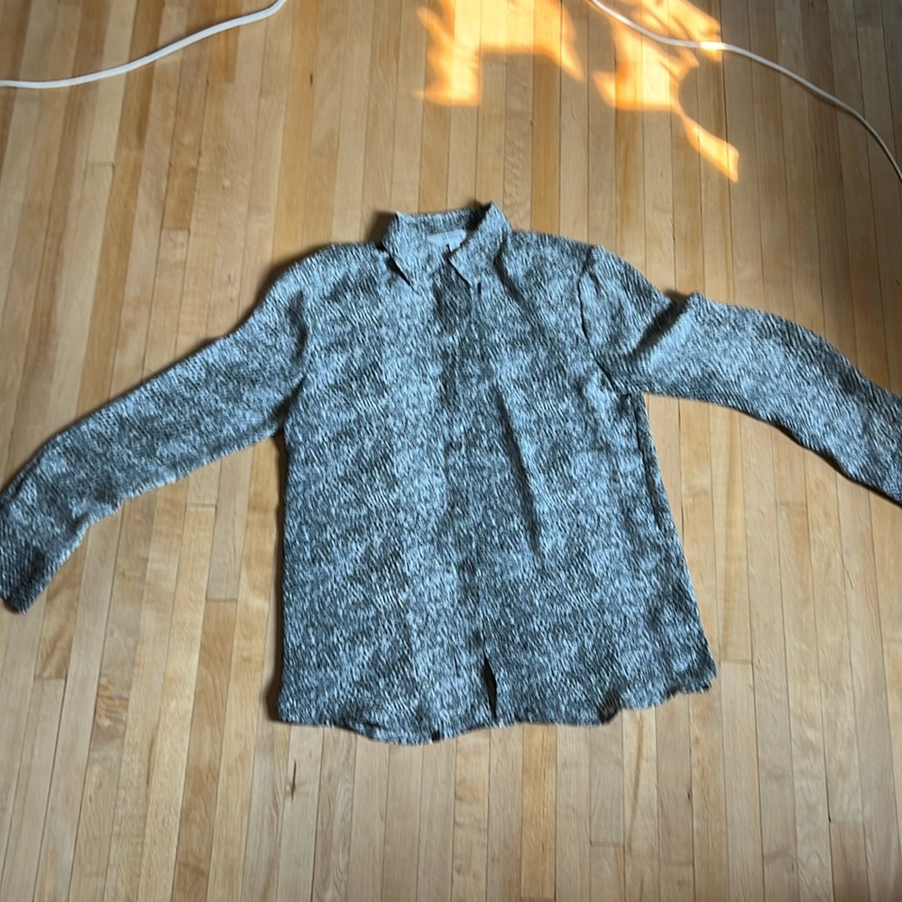 Women’s blouse